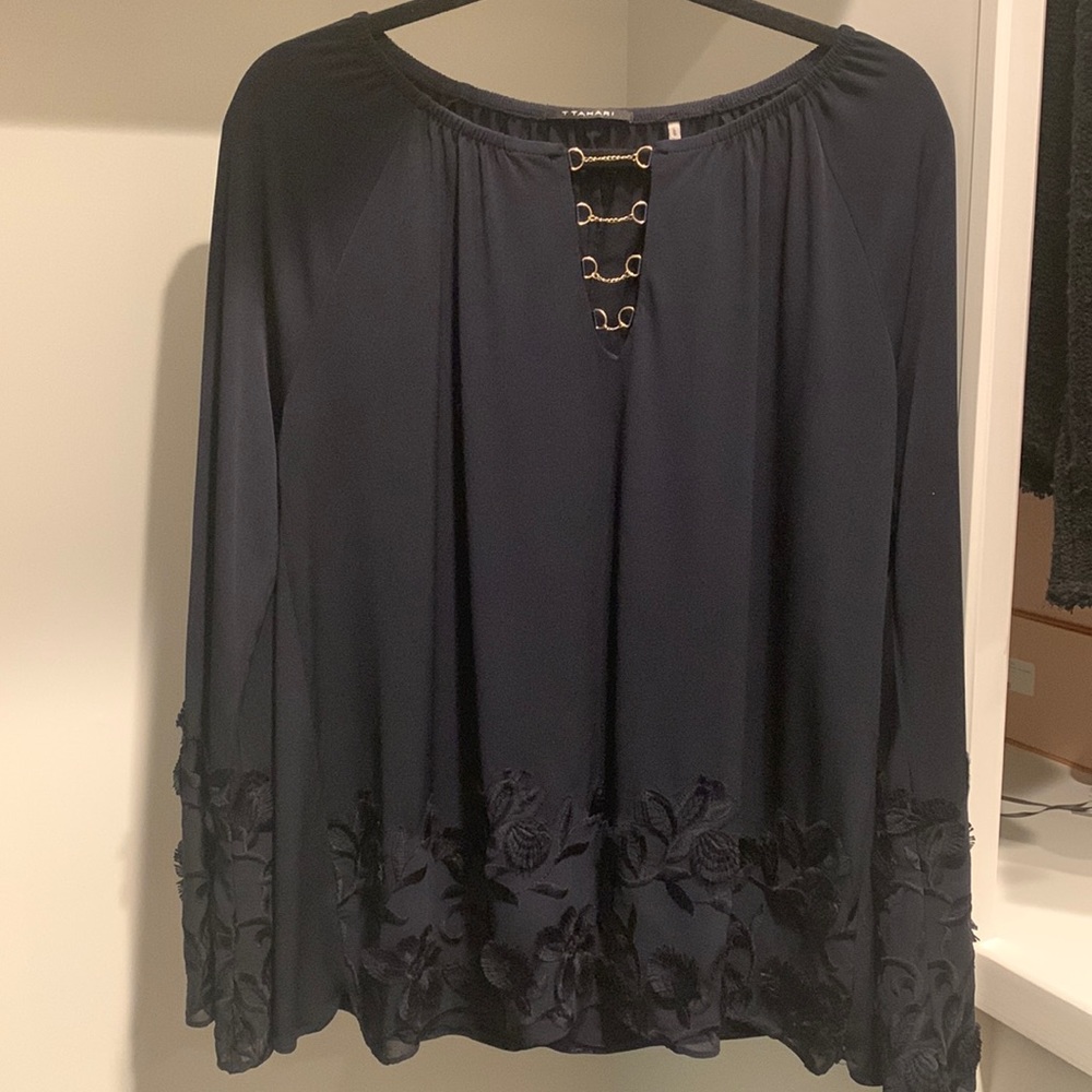 Woman shirt